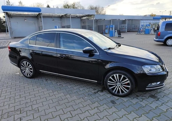 Volkswagen Passat cena 31500 przebieg: 270000, rok produkcji 2013 z Opole małe 277